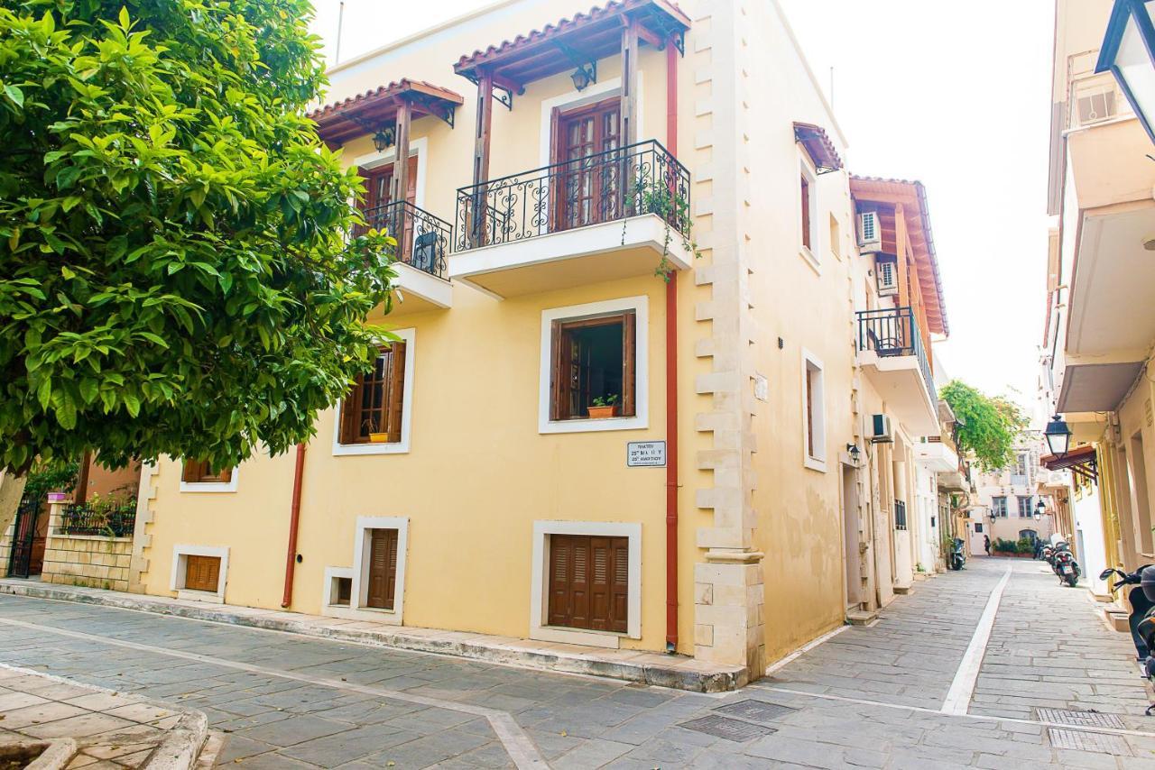 Mat Old Town Apartments A ريثيمنو المظهر الخارجي الصورة