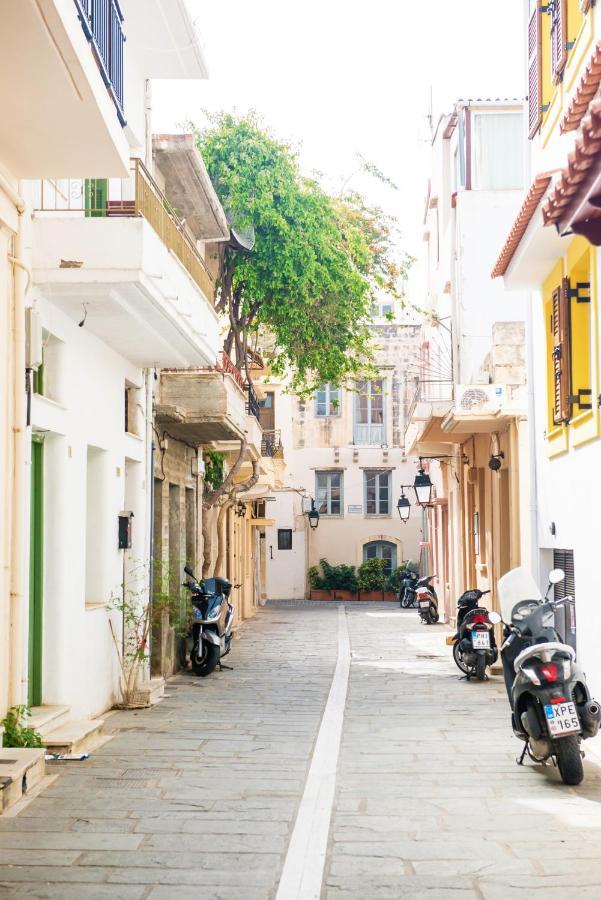 Mat Old Town Apartments A ريثيمنو المظهر الخارجي الصورة